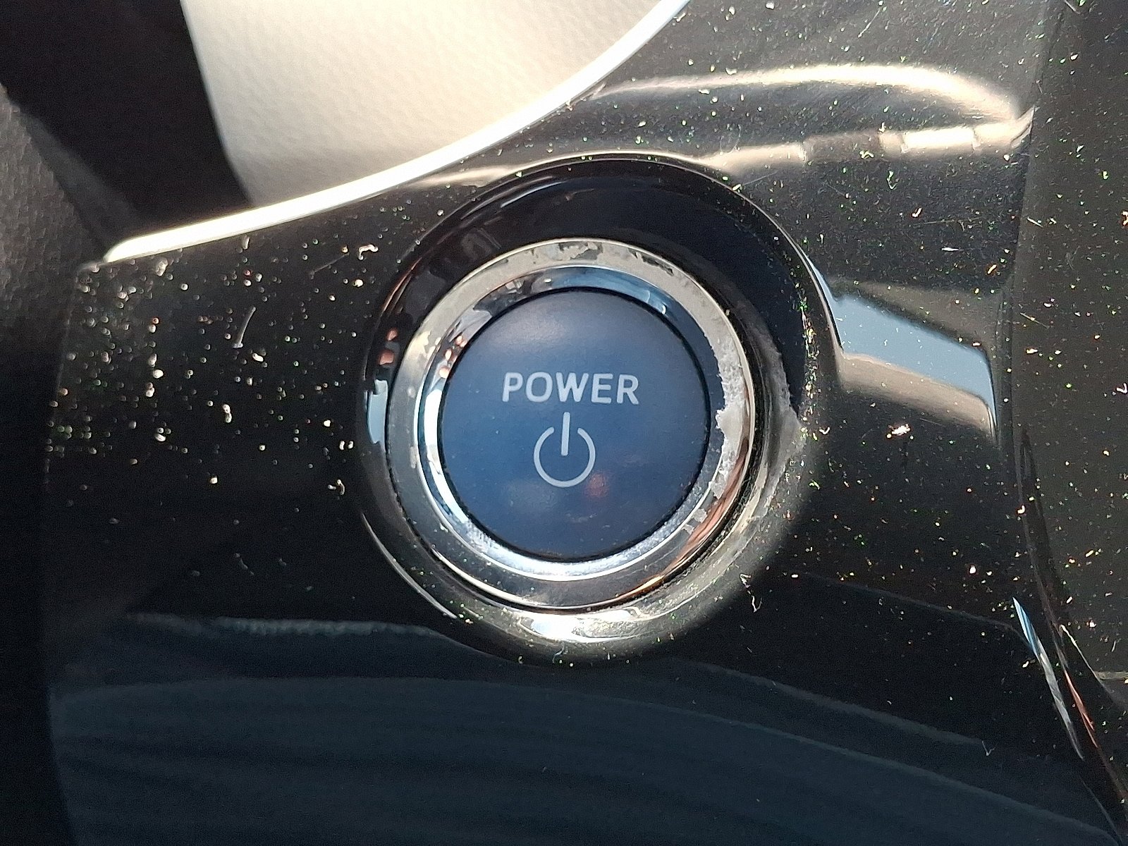 Used 2019 Toyota Prius LE FWD image 24
