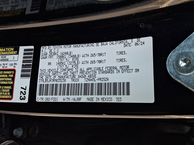 Certified 2024 Toyota Tacoma TRD Off-Road AWD/4WD image 26