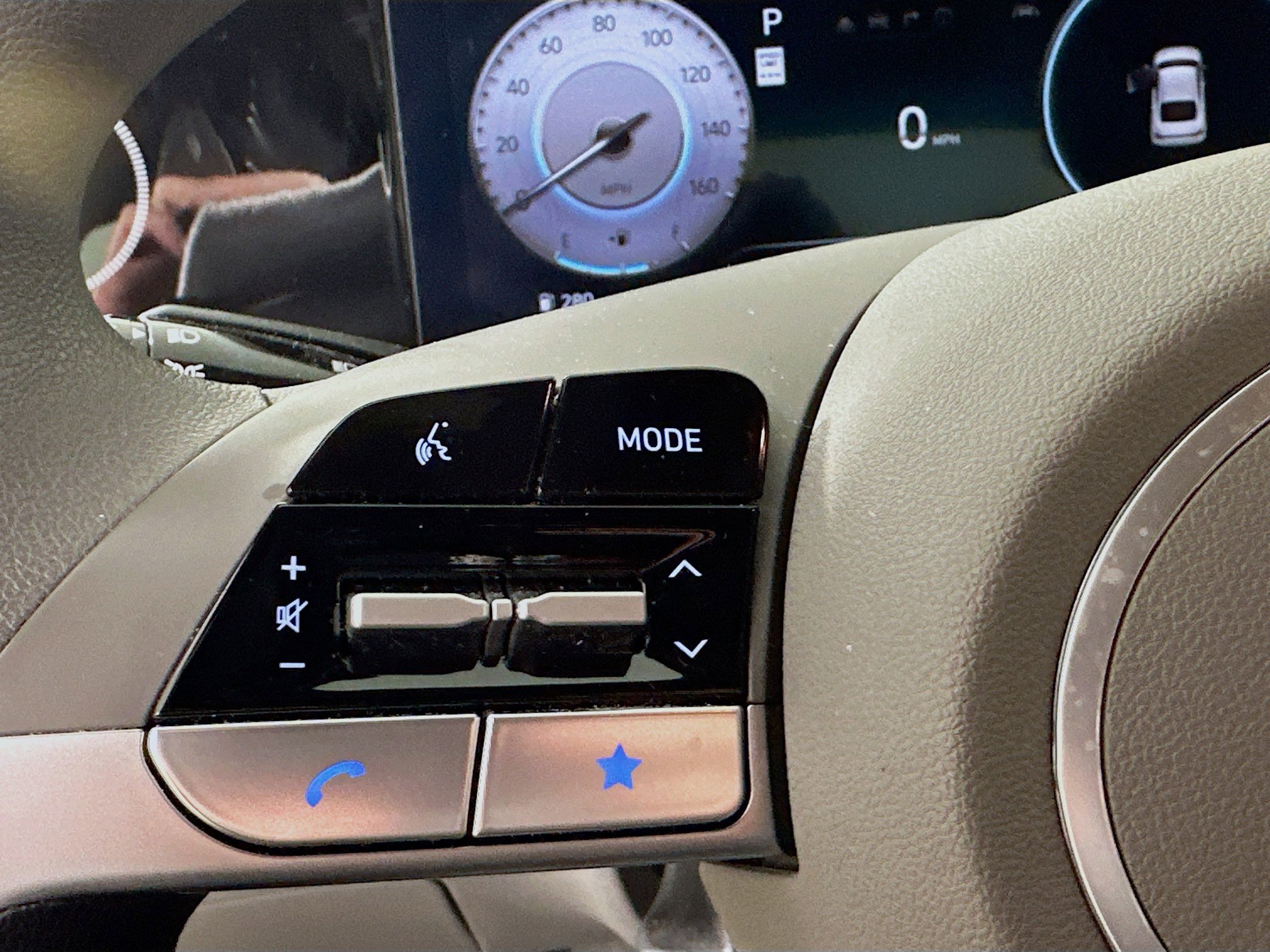 Used 2024 Hyundai Elantra SEL image 13