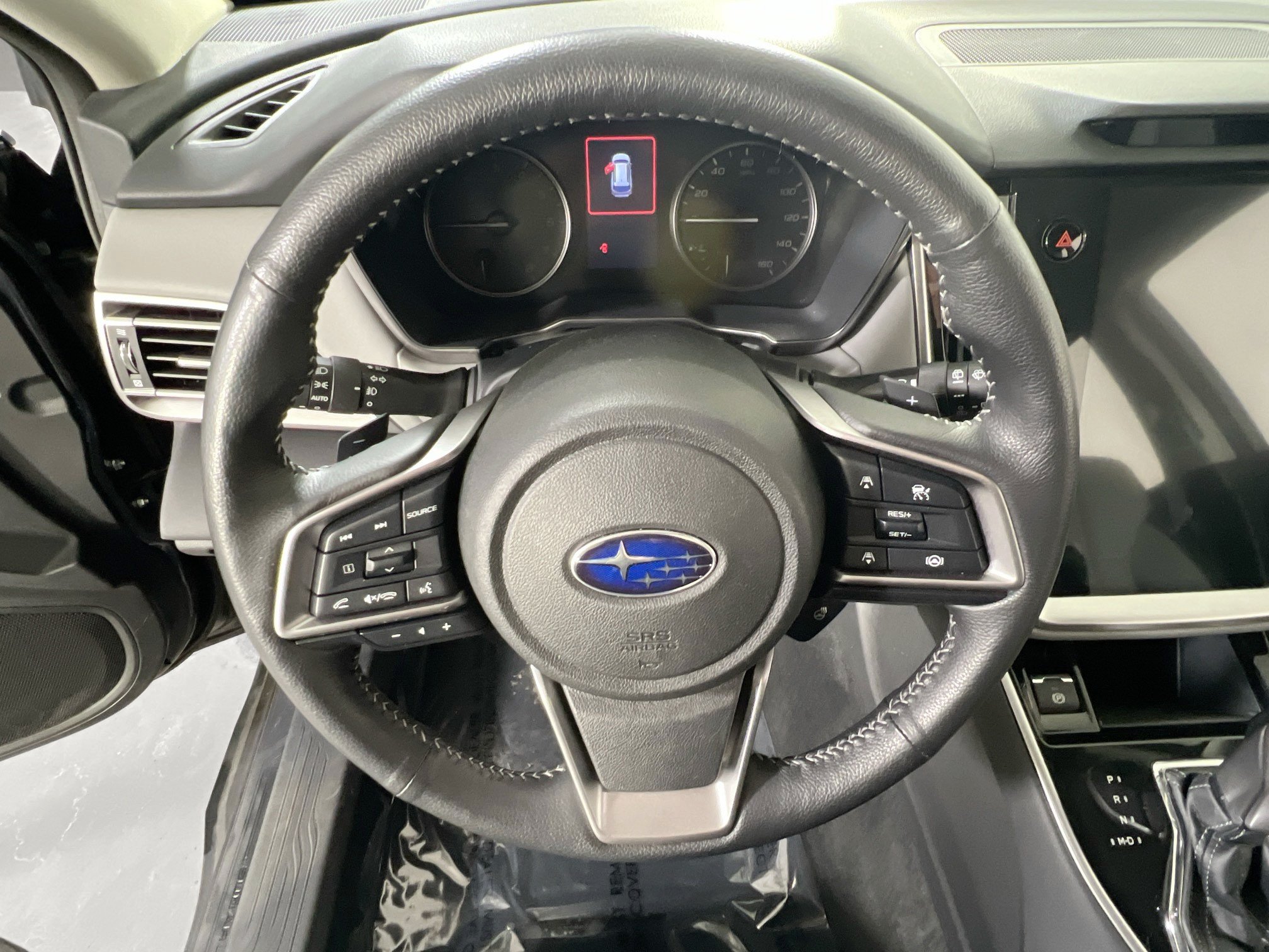 Used 2023 Subaru Outback Limited AWD/4WD image 11