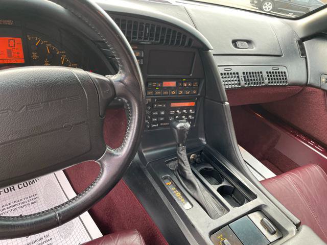 Used 1993 Chevrolet Corvette Convertible image 18