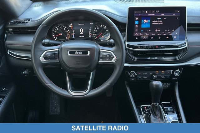 Used 2024 Jeep Compass Trailhawk AWD/4WD image 15