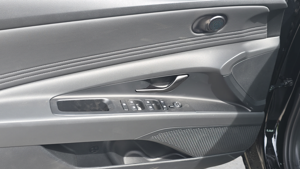 New 2026 Hyundai Elantra SEL Sport Premium FWD image 16