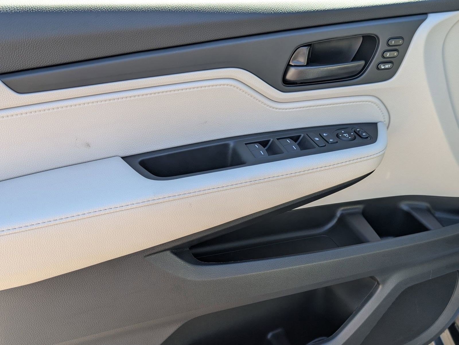New 2026 Honda Odyssey EX-L image 14