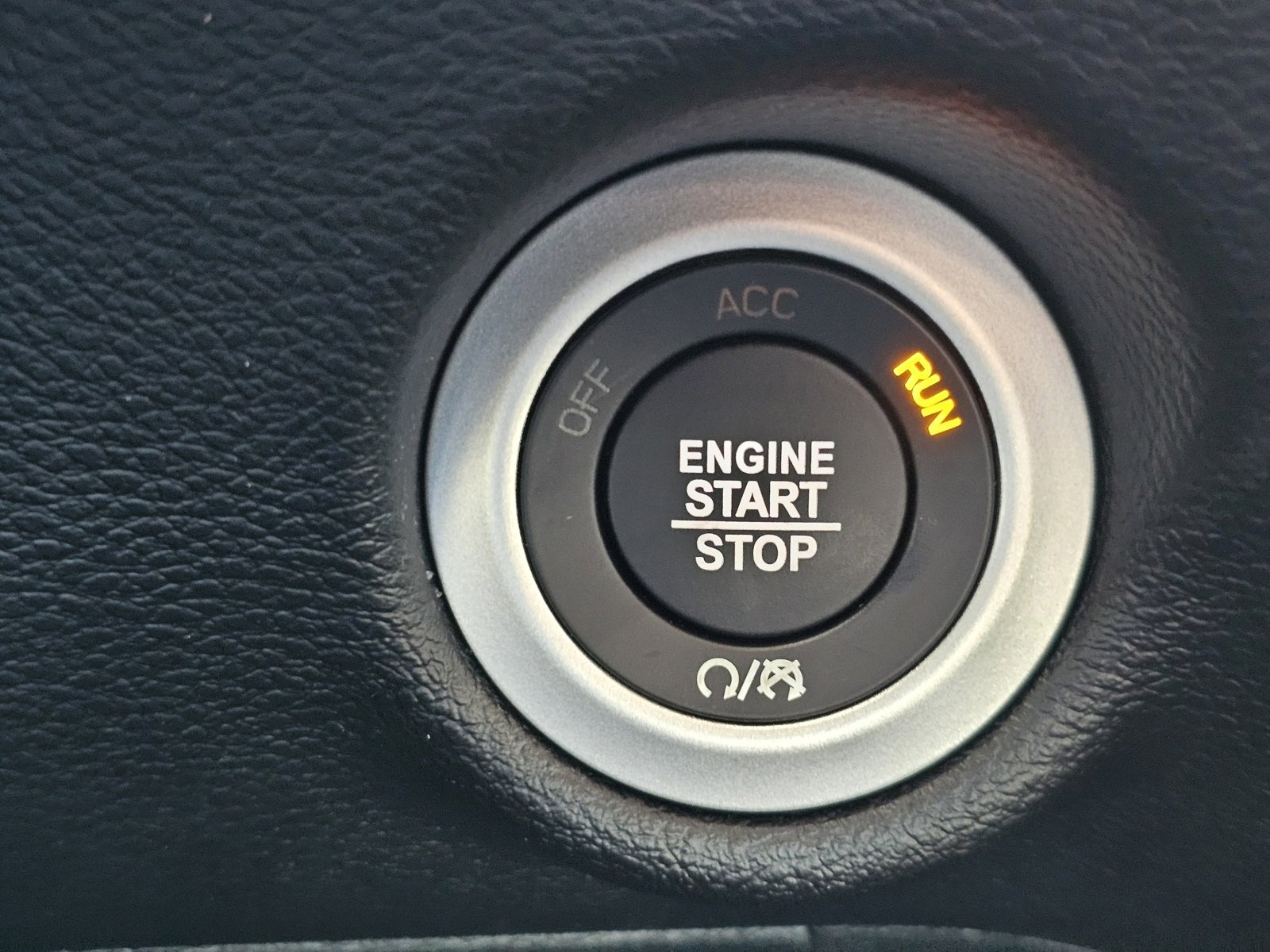 New 2026 Chrysler Voyager LX image 16