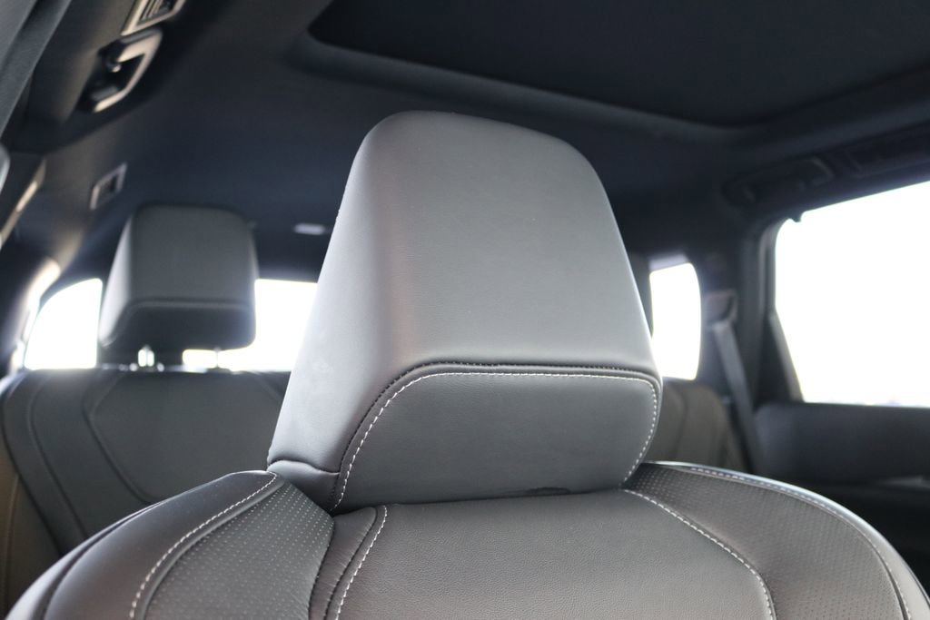 Certified 2025 INFINITI QX60 Luxe w/ Black Edition image 44