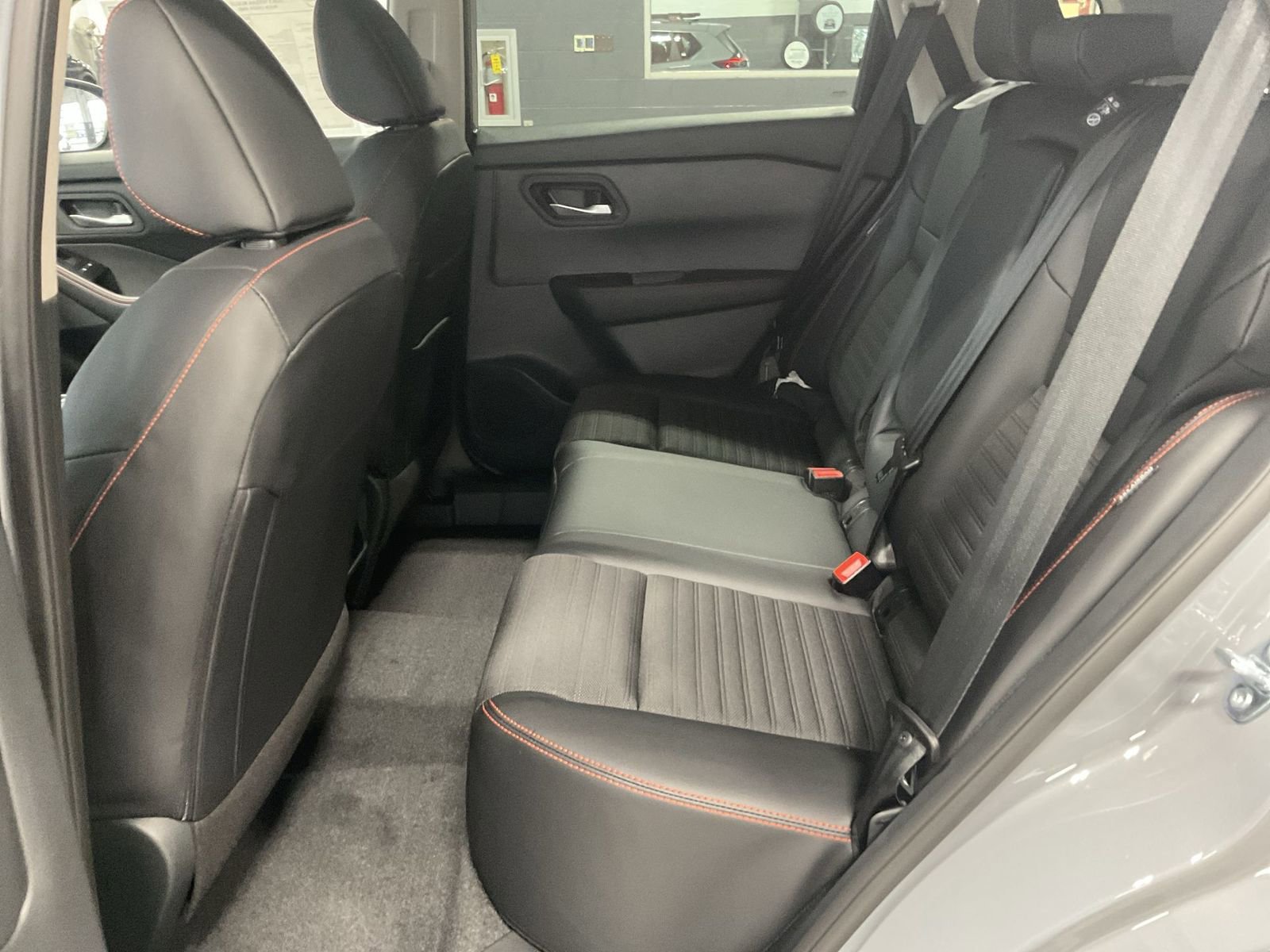 New 2026 Nissan Rogue SV w/ Rock Creek Premium Package AWD/4WD image 27