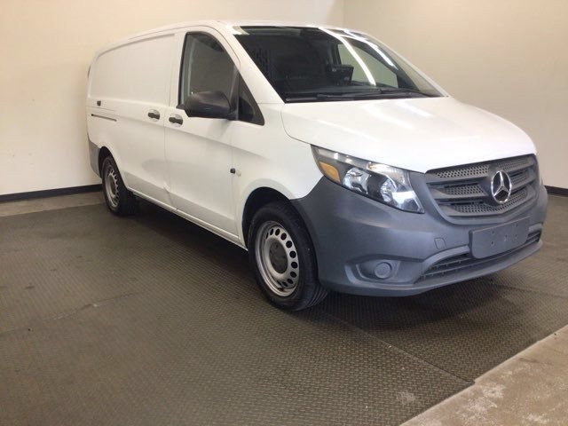 Used 2019 Mercedes-Benz Metris image 1
