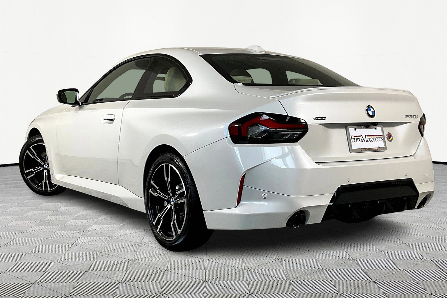 New 2025 BMW 230i xDrive Coupe w/ M Sport Package image 5