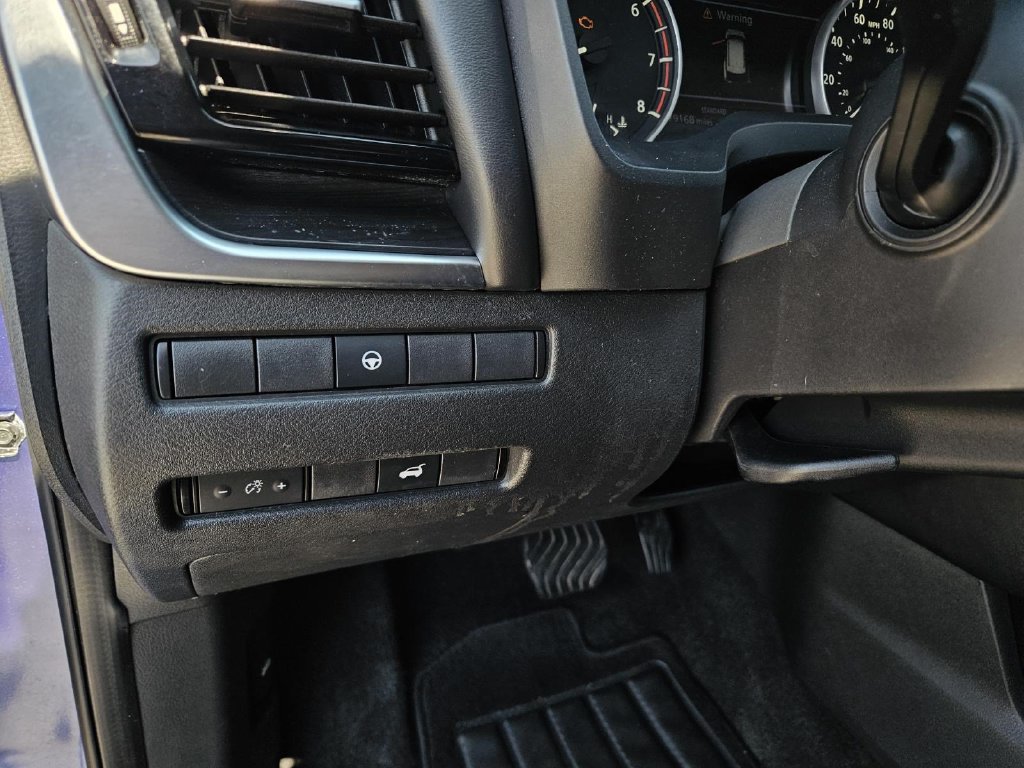 Certified 2021 Nissan Rogue SL FWD image 18