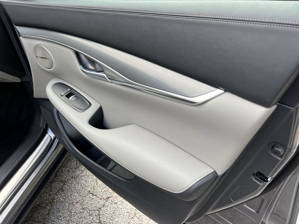 Certified 2025 INFINITI QX50 Luxe image 12