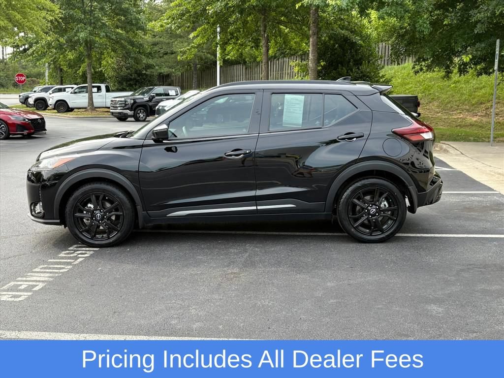Used 2024 Nissan Kicks SR w/ SR Premium Package FWD image 5