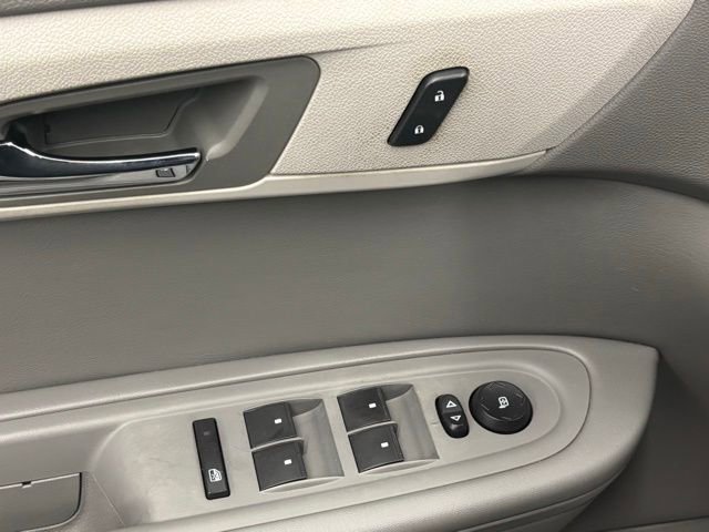 Used 2017 Chevrolet Traverse LS FWD image 13