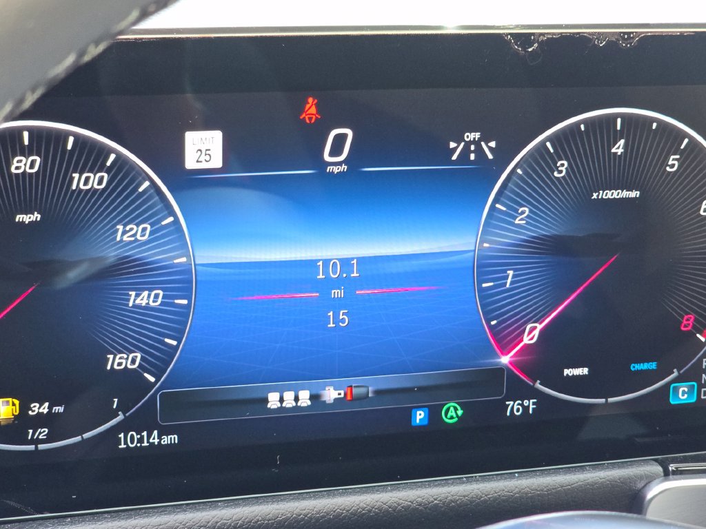 New 2026 Mercedes-Benz GLB 250 4MATIC image 29