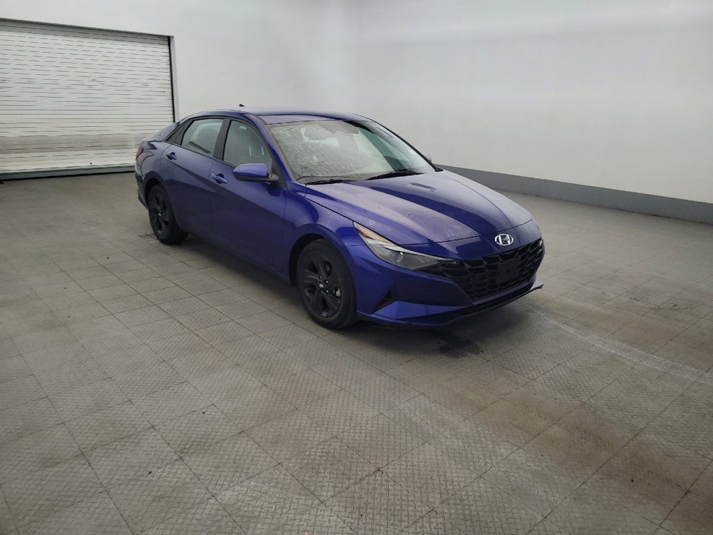 Used 2023 Hyundai Elantra SEL FWD image 13