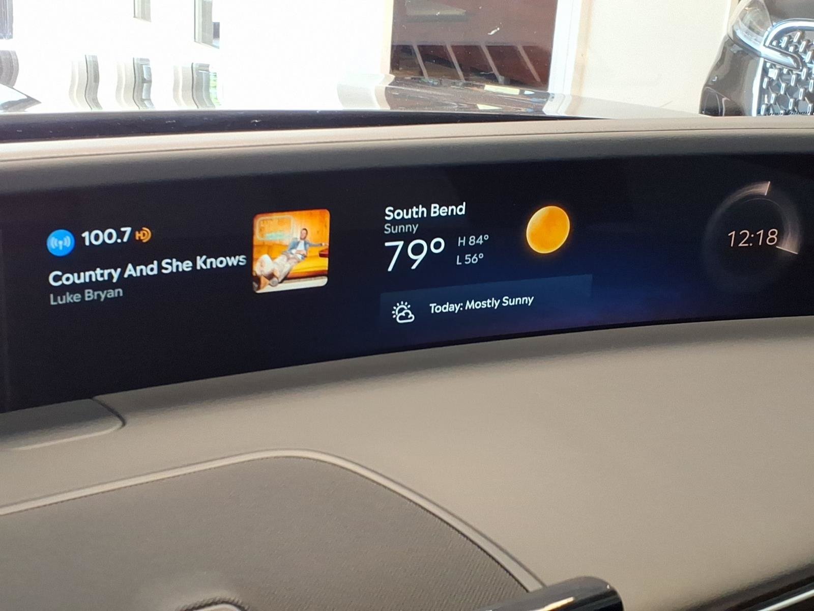 New 2026 Lincoln Nautilus Premier AWD/4WD image 14