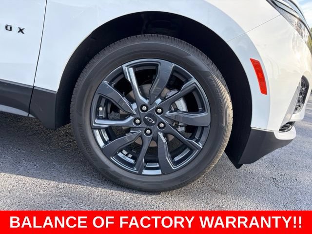 Used 2023 Chevrolet Equinox RS FWD image 8