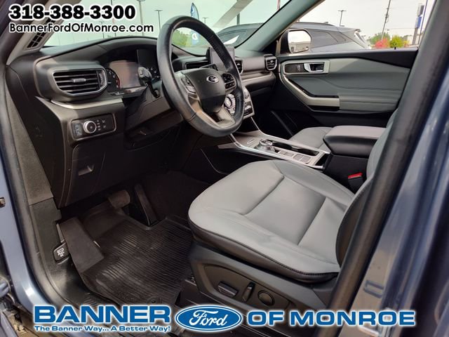Certified 2021 Ford Explorer XLT w/ Equipment Group 202A RWD image 2