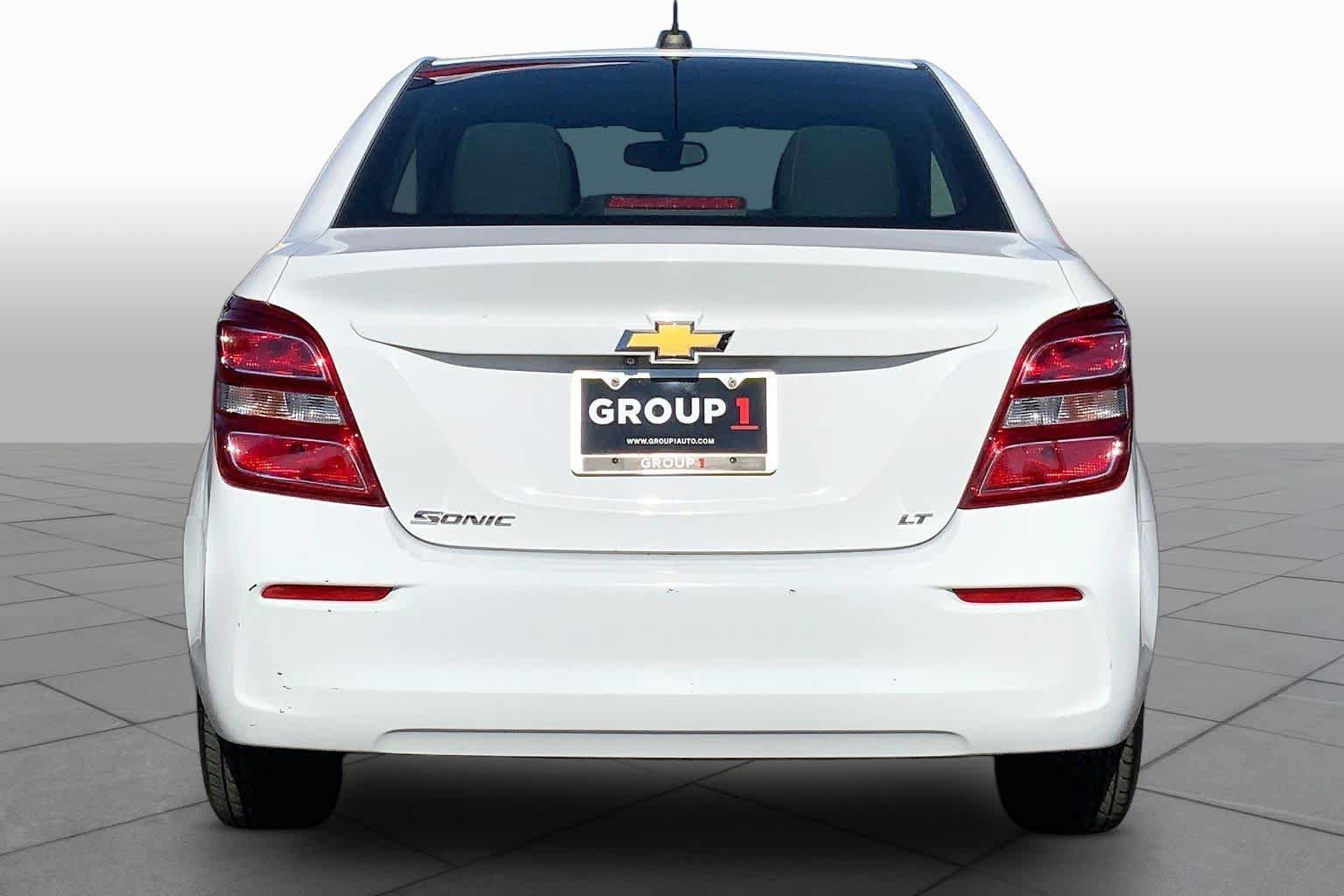 Used 2019 Chevrolet Sonic LT FWD image 5