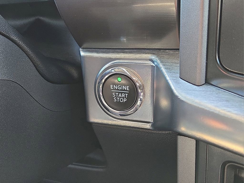 Used 2022 Ford F150 Lariat image 31