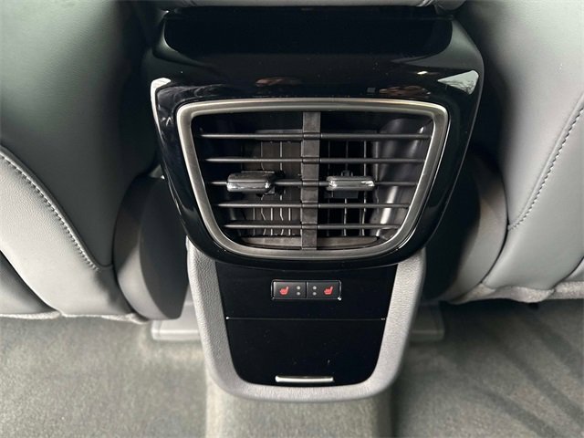 Used 2022 Lincoln Nautilus Reserve image 13