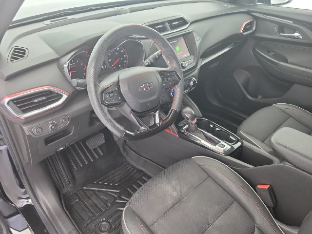 Used 2023 Chevrolet TrailBlazer RS FWD image 18
