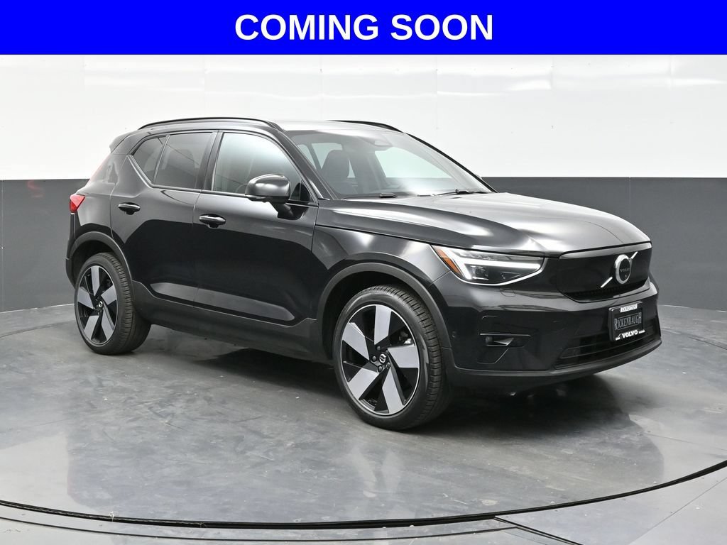 Used 2023 Volvo XC40 Recharge Ultimate w/ Protection Package Premier AWD/4WD image 1