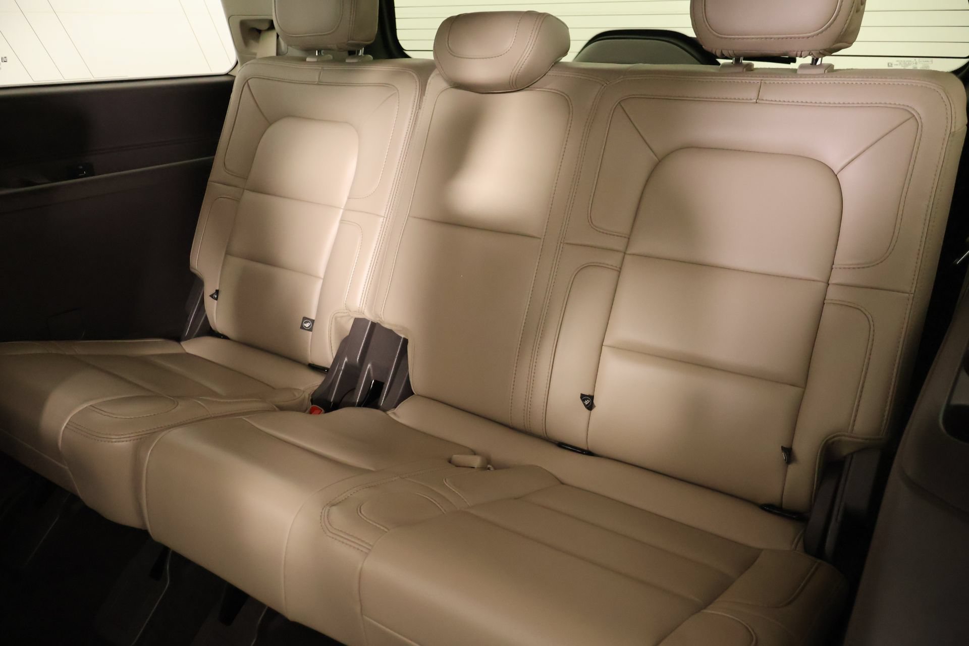 Used 2024 Lincoln Navigator Premiere AWD/4WD image 14