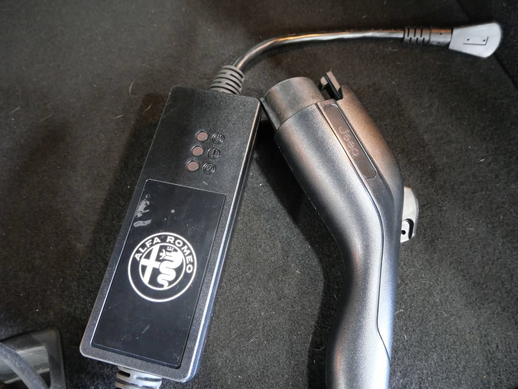 Used 2024 Alfa Romeo Tonale Ti AWD/4WD image 29