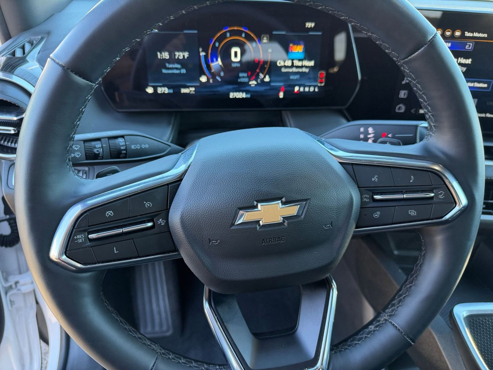 Used 2025 Chevrolet Equinox LT image 27