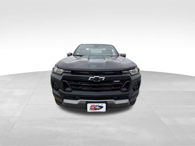 Certified 2025 Chevrolet Colorado Trail Boss image 3