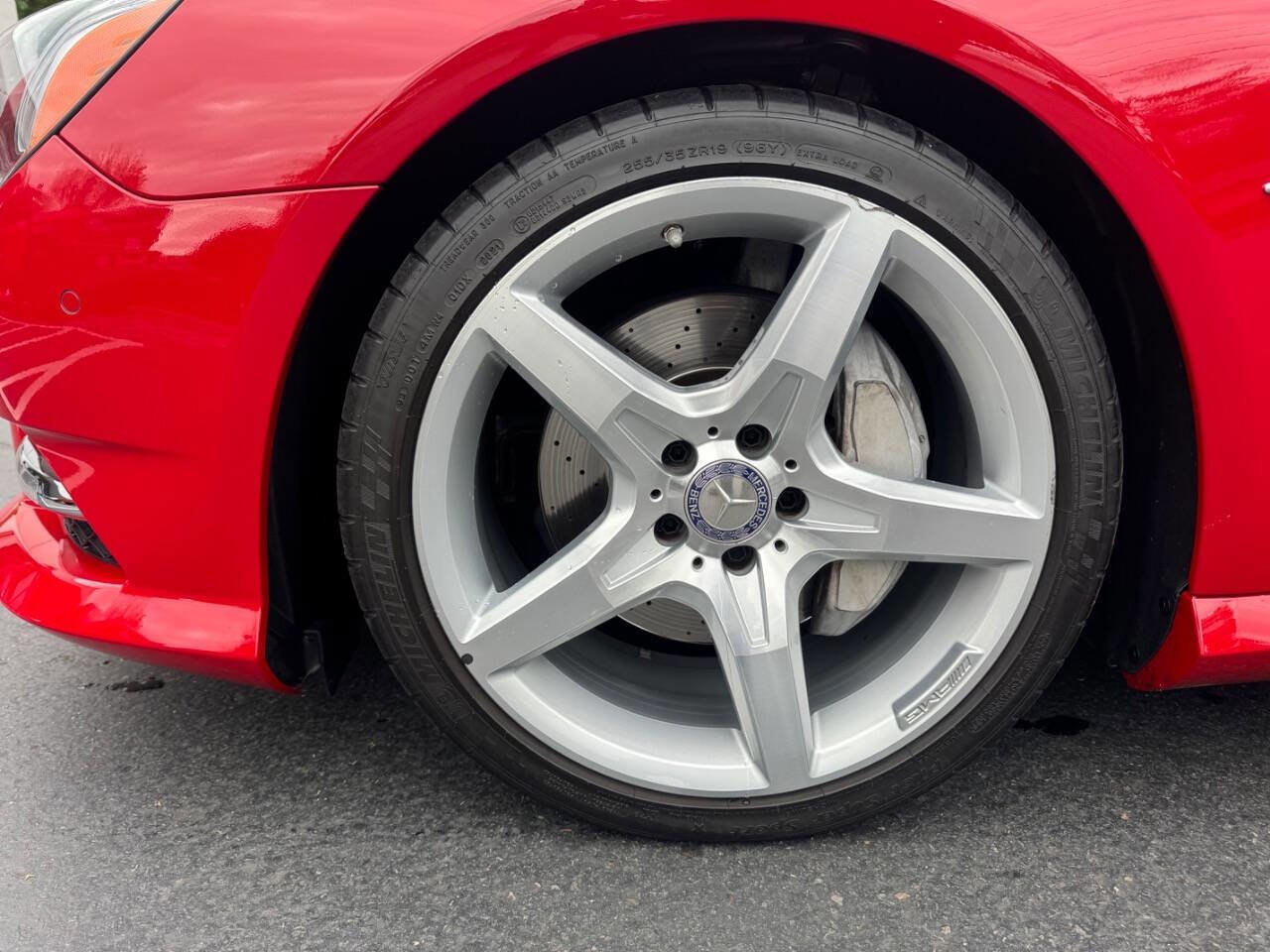 Used 2013 Mercedes-Benz SL 550 image 18