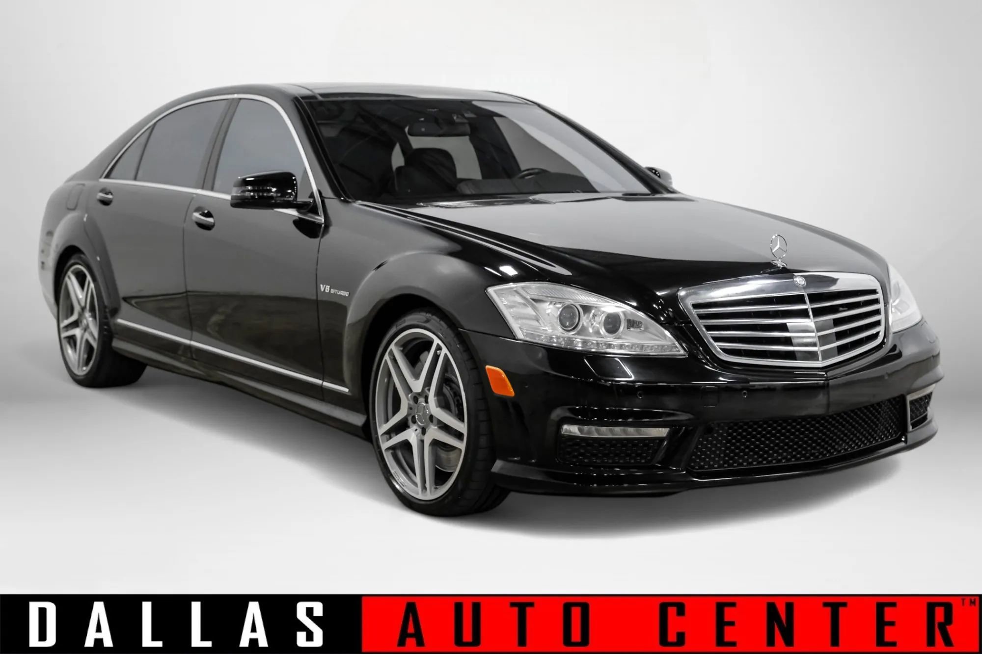 Used 2011 Mercedes-Benz S 63 AMG image 1
