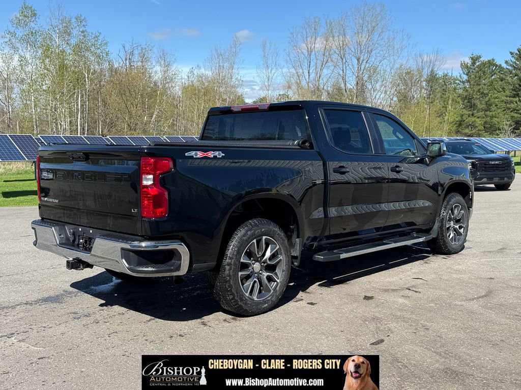 Used 2023 Chevrolet Silverado 1500 LT AWD/4WD image 15