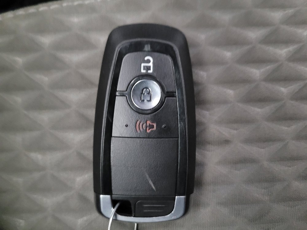 Used 2020 Ford Escape SE Sport FWD image 32