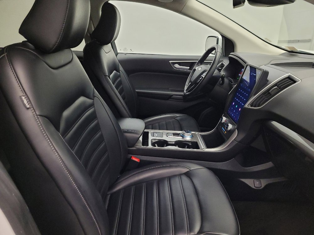 Used 2024 Ford Edge SEL image 21