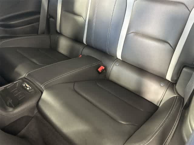 Used 2018 Chevrolet Camaro SS RWD image 13