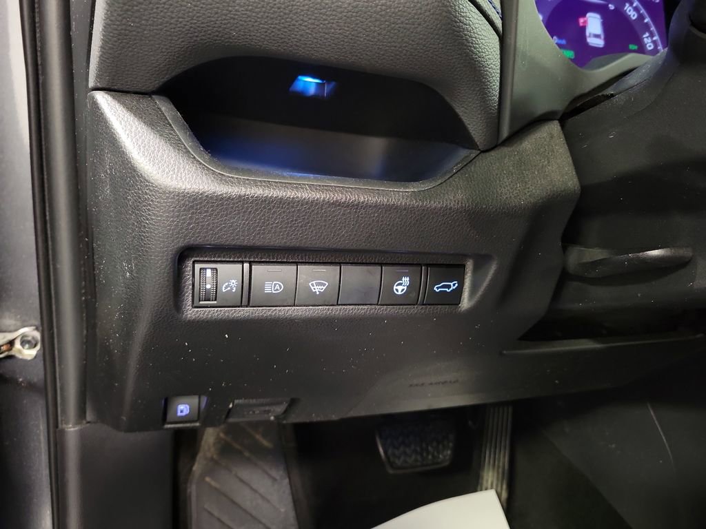 Used 2020 Toyota RAV4 XSE image 23