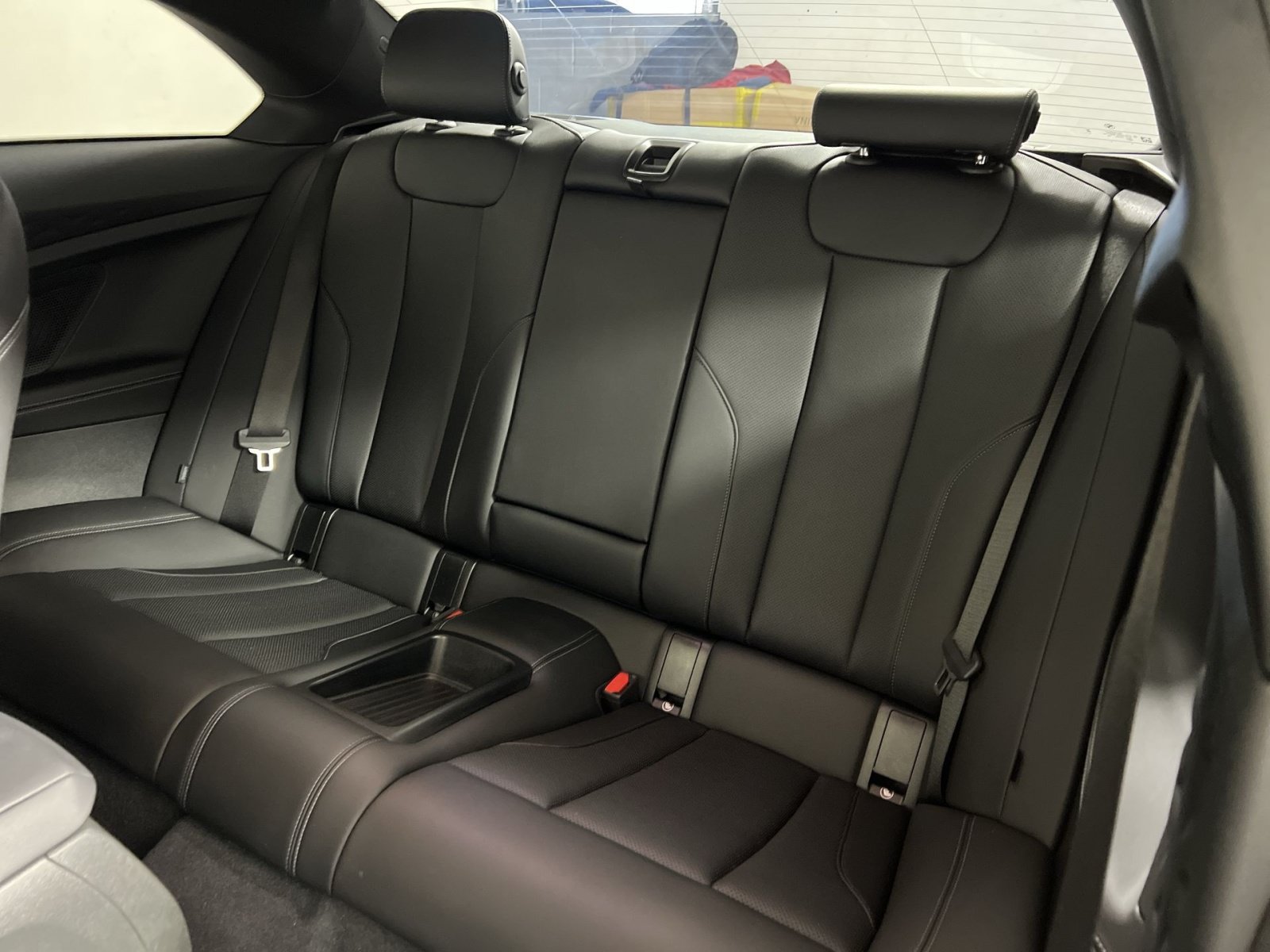 Used 2024 BMW 230i Coupe w/ Convenience Package RWD image 25