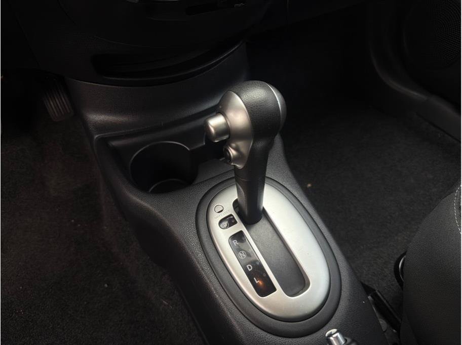 Used 2015 Nissan Versa Note SV FWD image 17