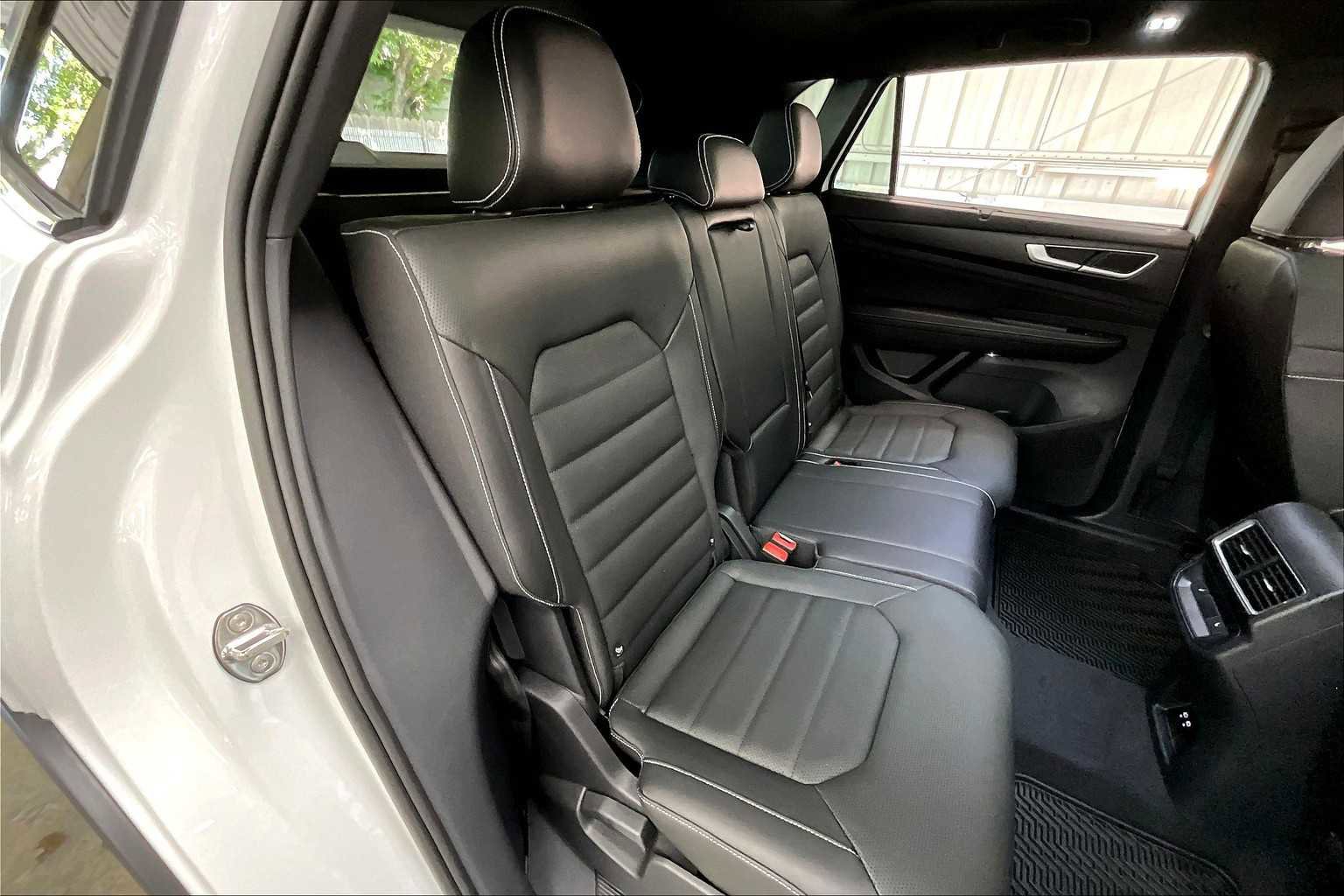 New 2026 Volkswagen Atlas Cross Sport SEL image 27