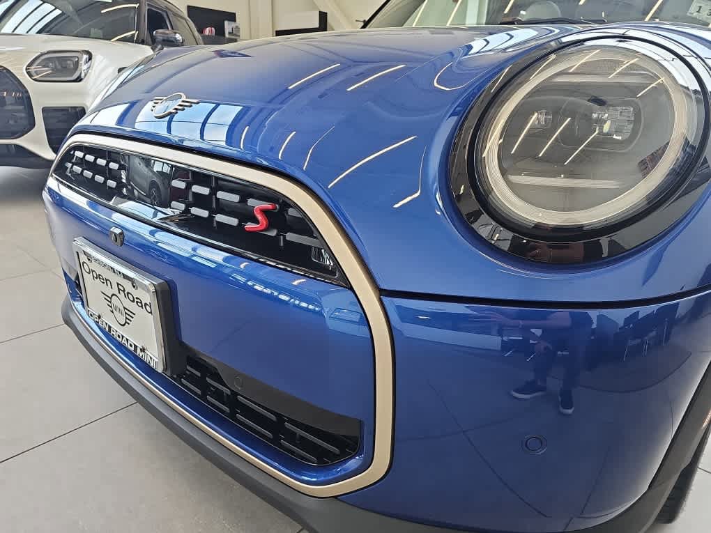 Used 2025 MINI Cooper S FWD image 6