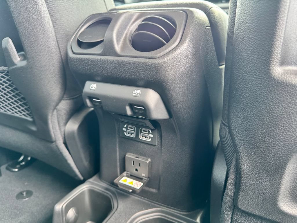 New 2026 Jeep Gladiator Mojave AWD/4WD image 14