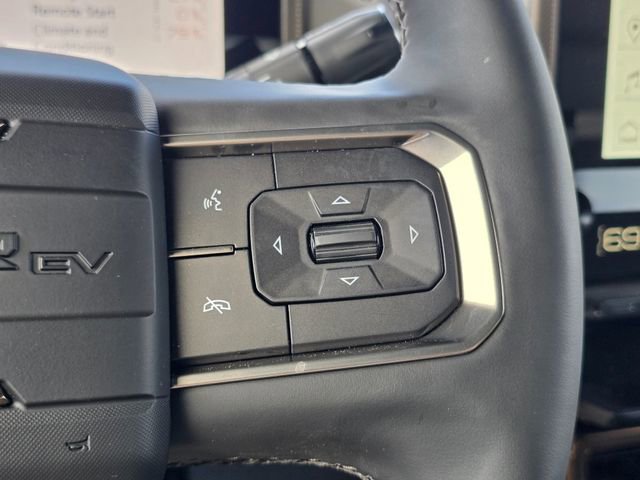 New 2025 GMC Hummer EV 3X w/ LPO, Roof Cross Rail Package image 33