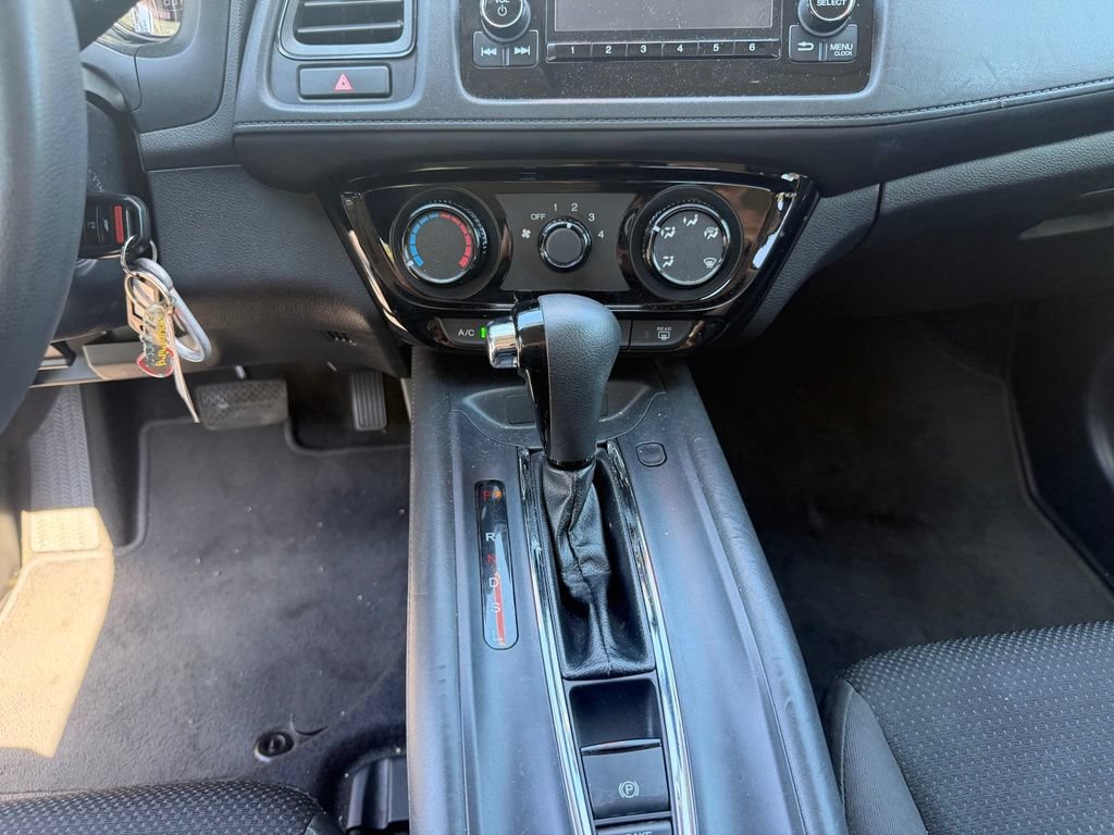 Used 2019 Honda HR-V LX image 24