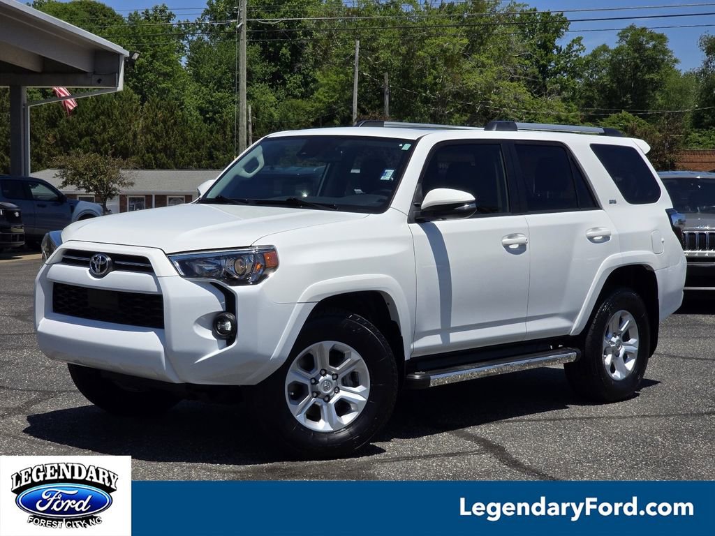 Used 2020 Toyota 4Runner SR5 Premium w/ Moonroof Package AWD/4WD video 1