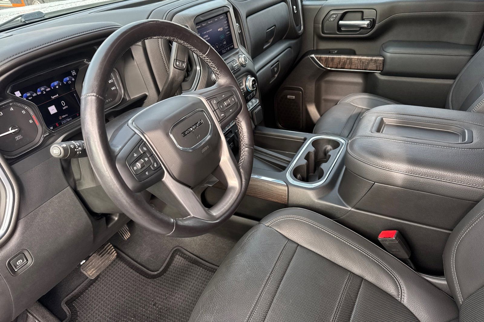 Certified 2022 GMC Sierra 2500 Denali image 9