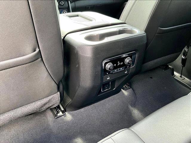 Used 2023 Chevrolet Tahoe RST w/ Luxury Package AWD/4WD image 25