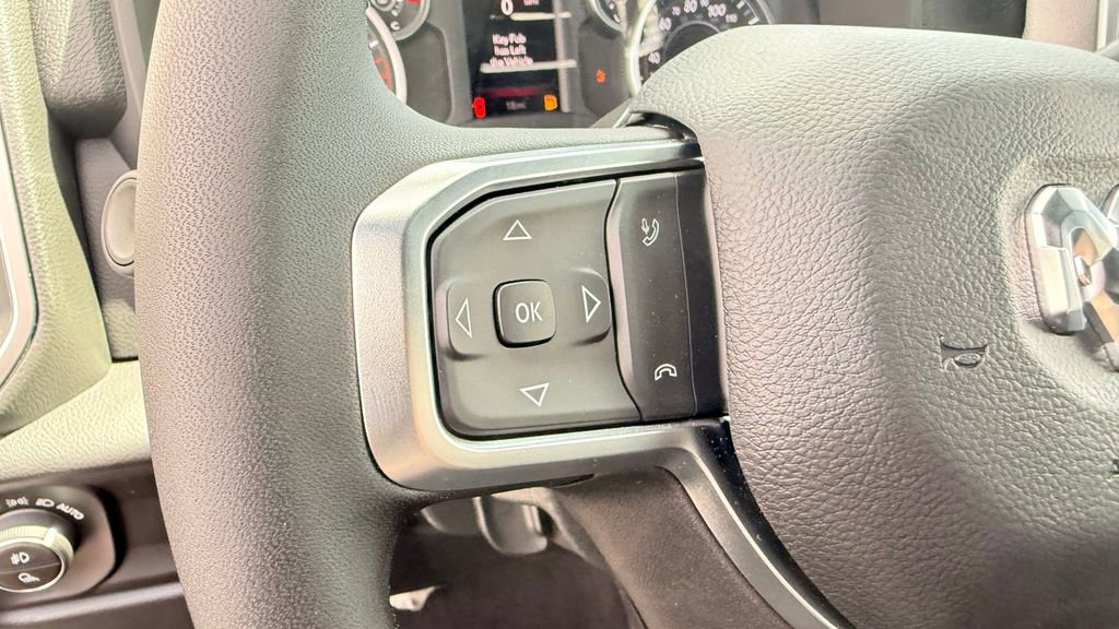 New 2026 RAM 3500 Big Horn AWD/4WD image 19