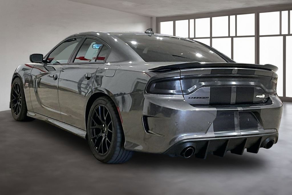 Used 2015 Dodge Charger R/T Scat Pack w/ Driver Confidence Group RWD image 11
